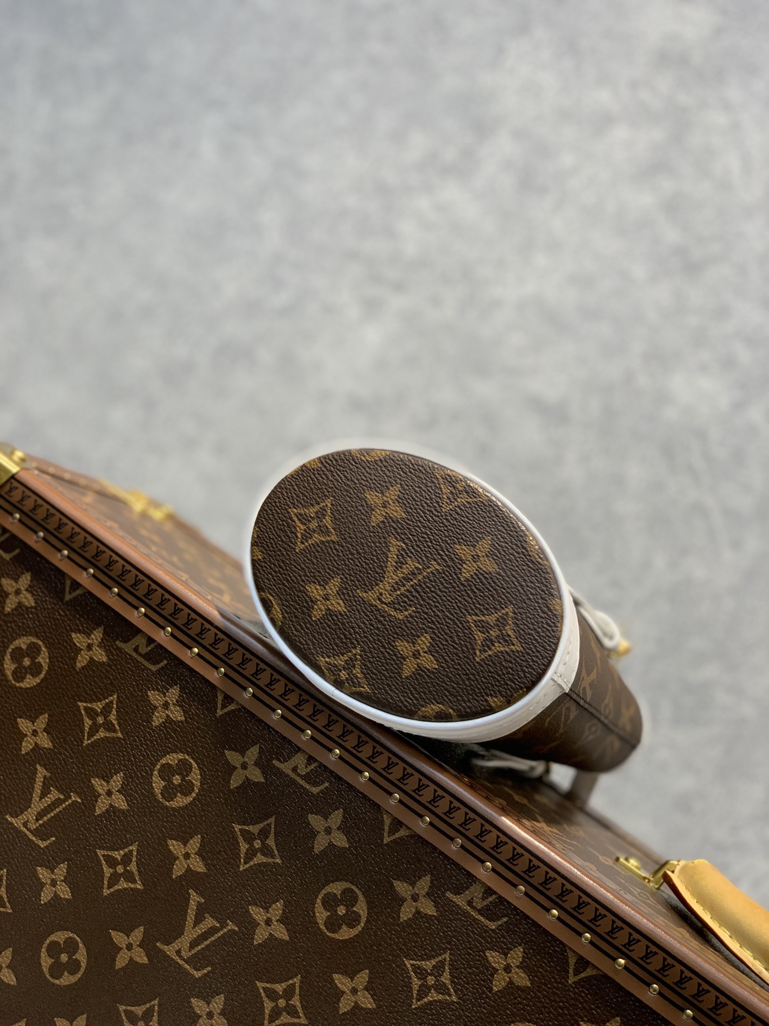 Louis Vuitton M81489 Nano Bucket-13*17*9CM