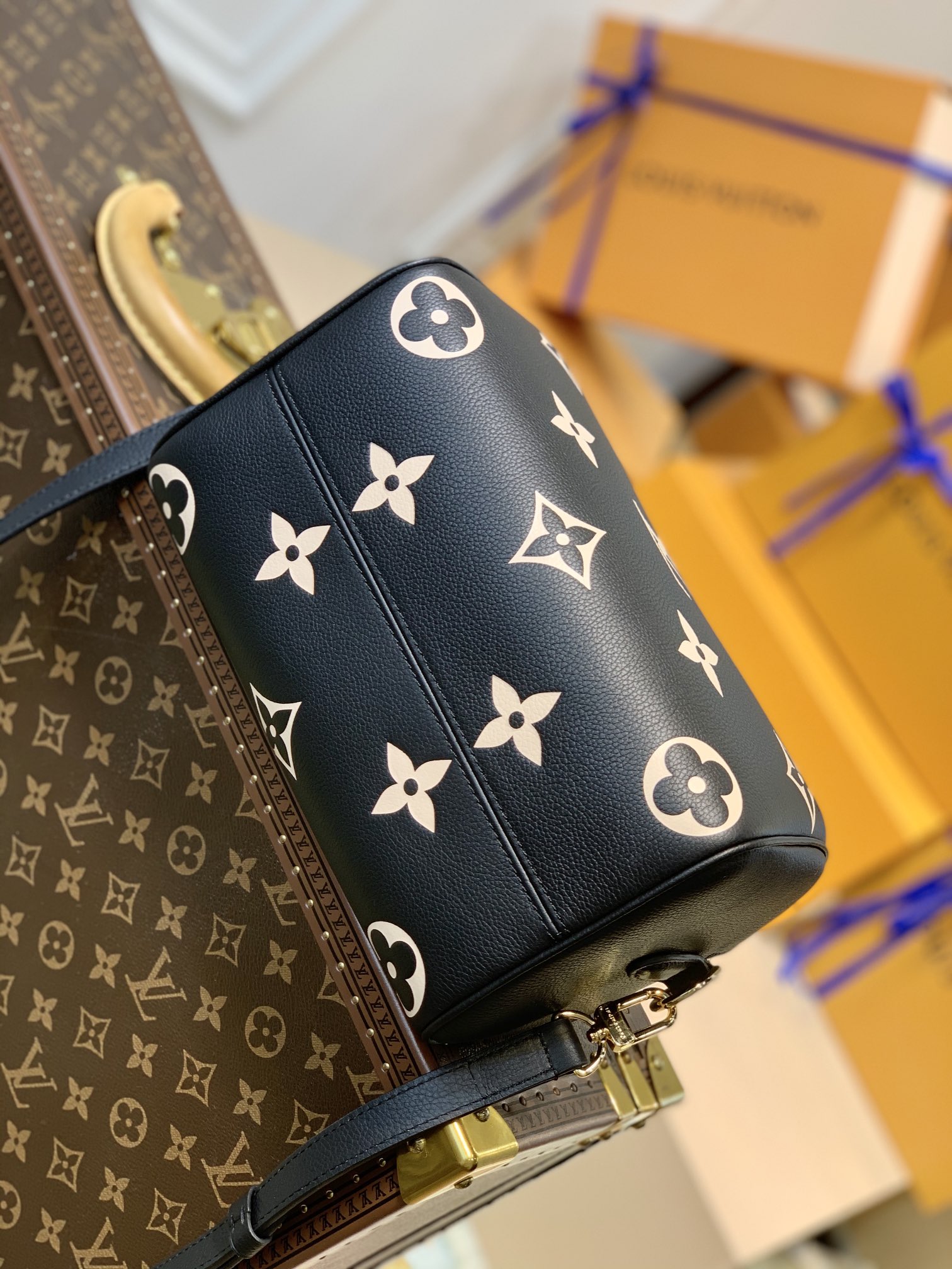 Louis Vuitton Wild at Heart Speedy Bandoulière 25-25*19*15CM