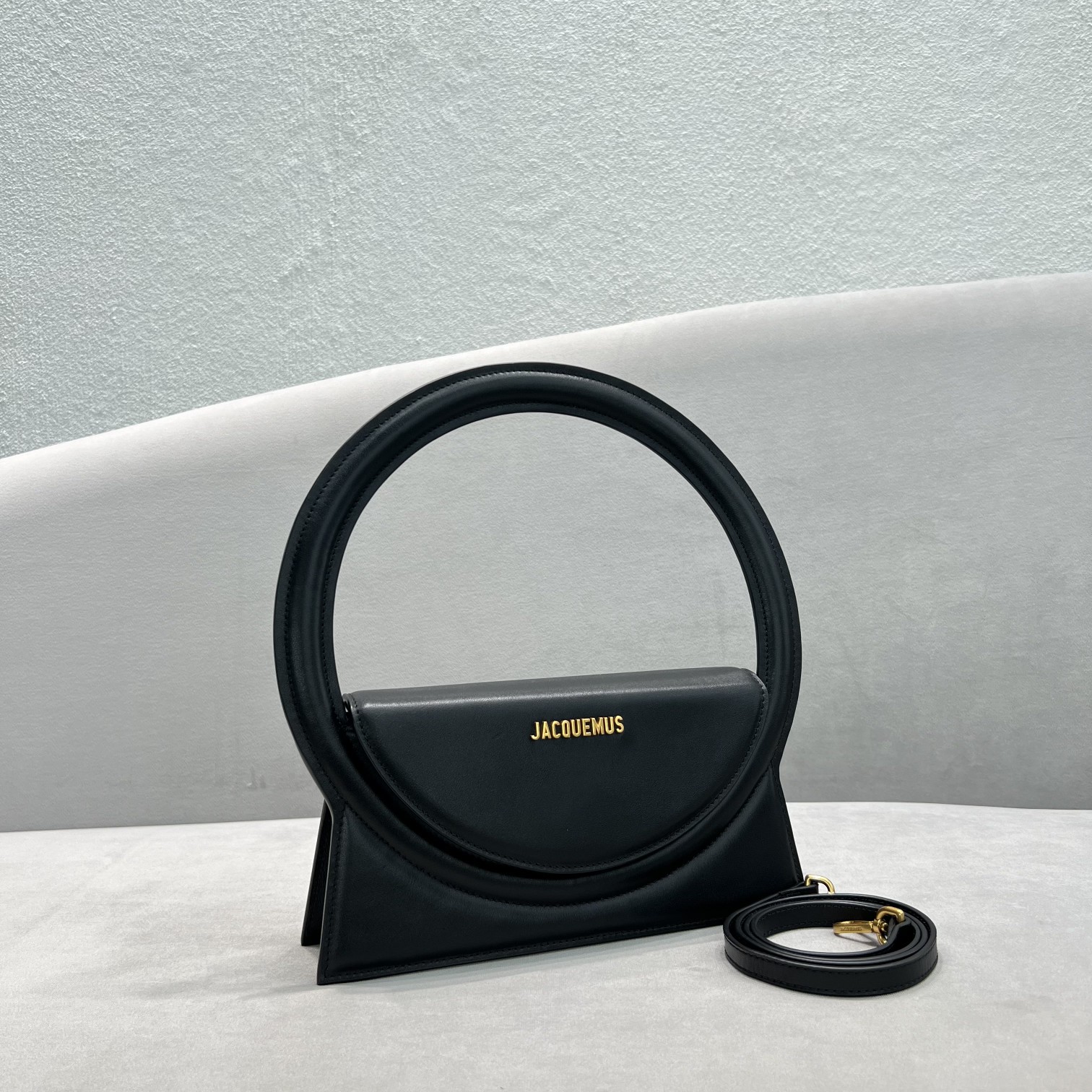 Jacquemus Le sac Rond Handbags-26*6*13CM