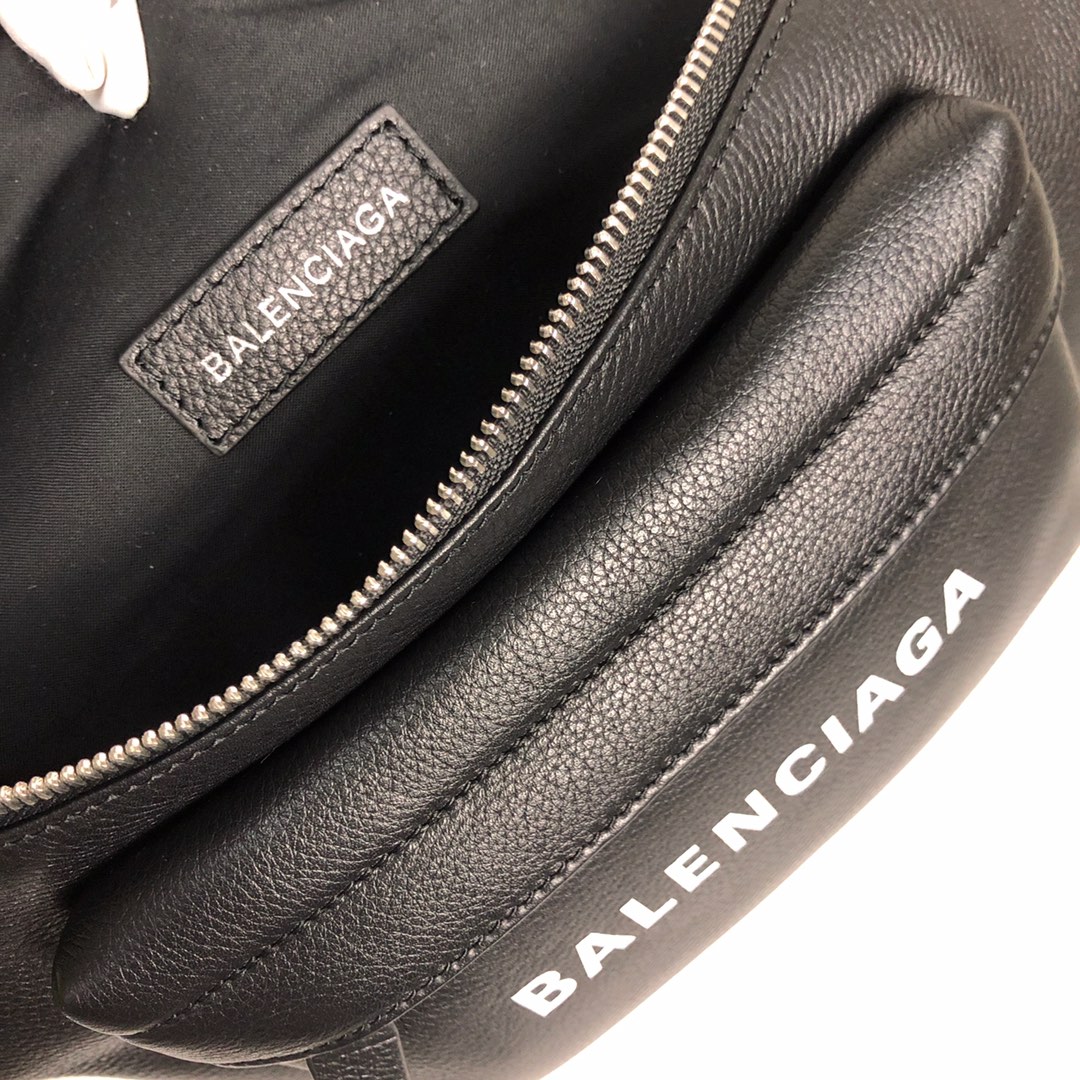 Balenciaga Crossbody Bag-24*19*40CM
