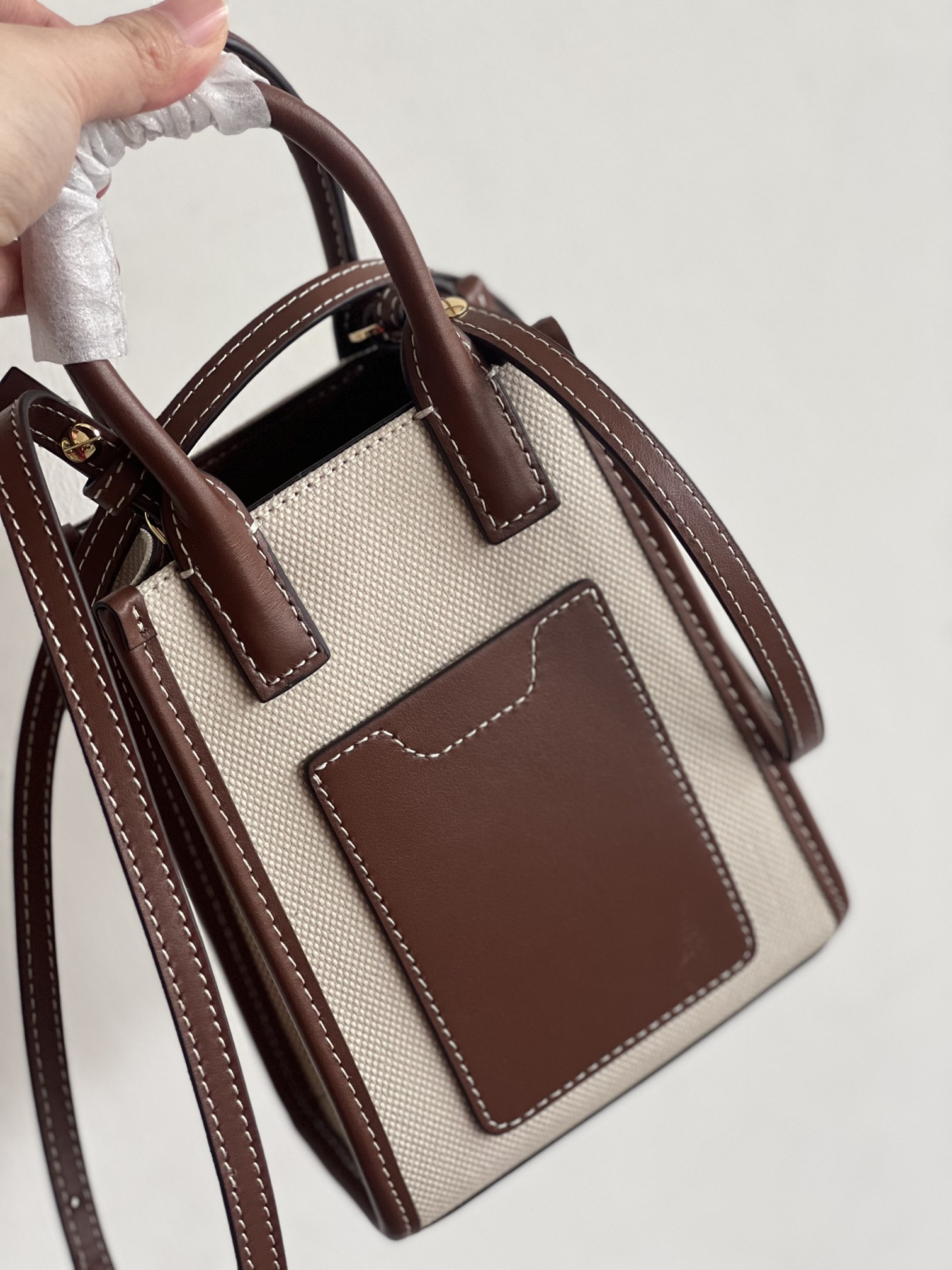 Burberry FrancesTote-13*7.5*18CM
