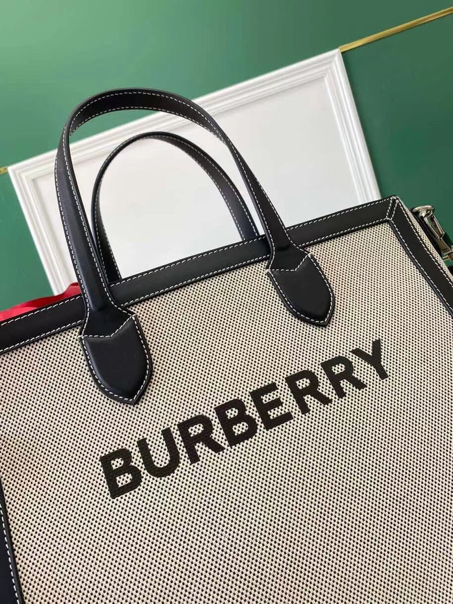 Burberry Tote-35.5 x 8.5 x 38CM