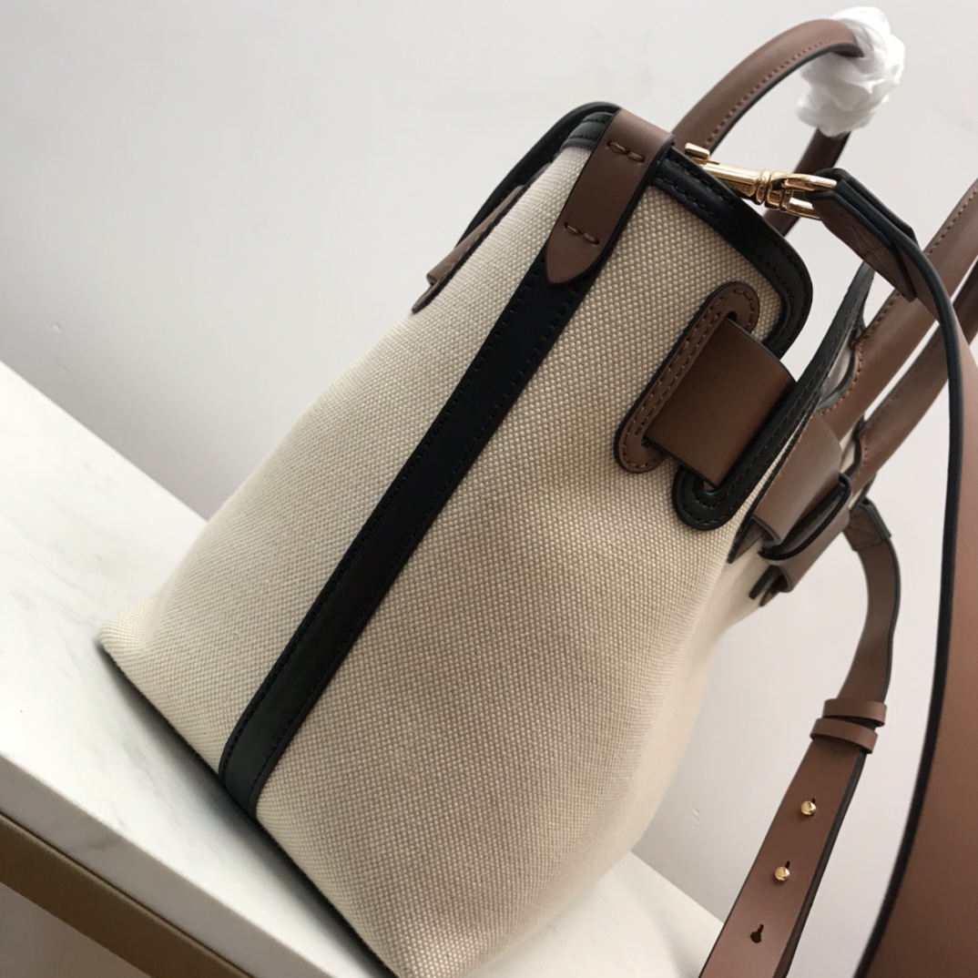 Burberry The Belt Tote-28*16*26CM