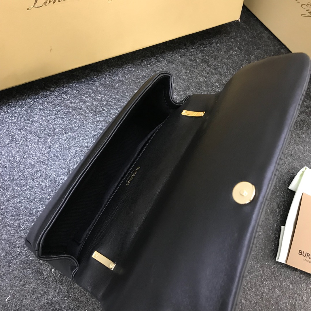 Burberry Lola Chain Bag-23*13*6CM