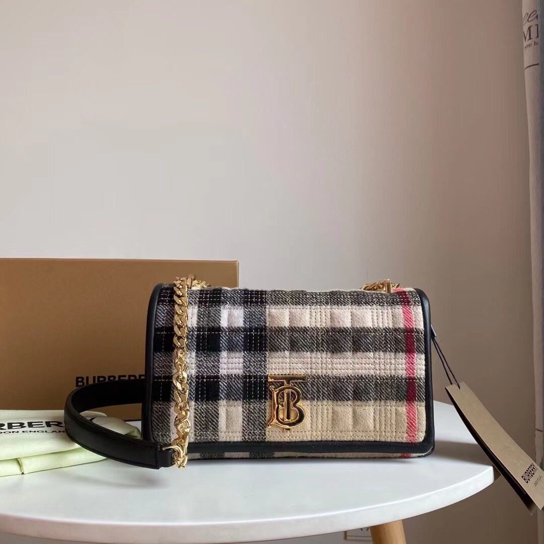 Burberry Lola Chain Bag-23*13*6CM
