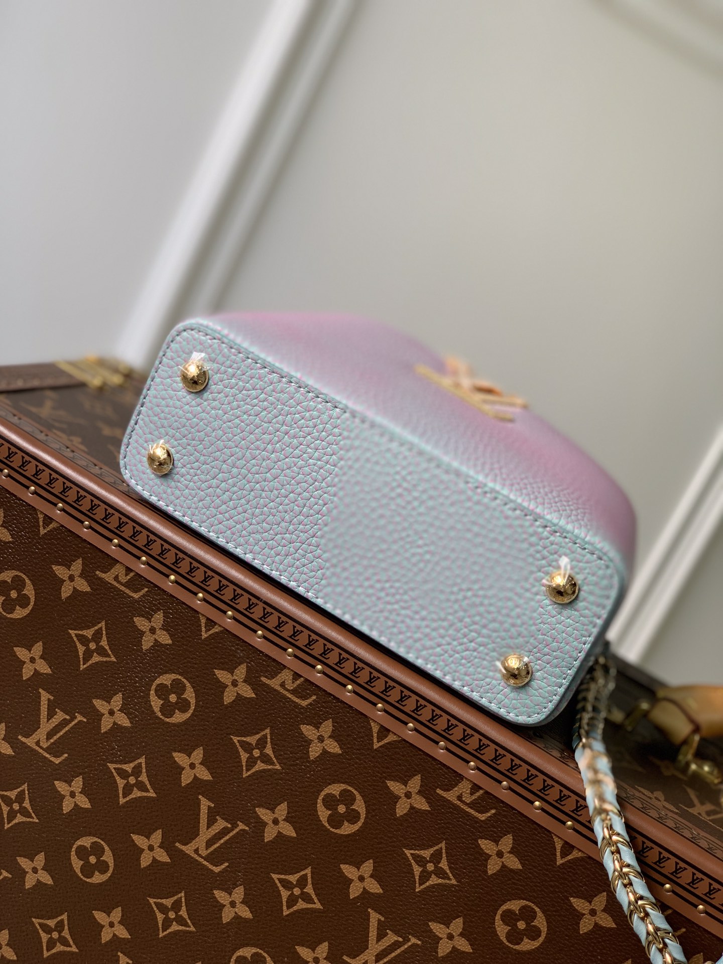 Louis Vuitton Mini Capucines Handlebag-21*14*8CM