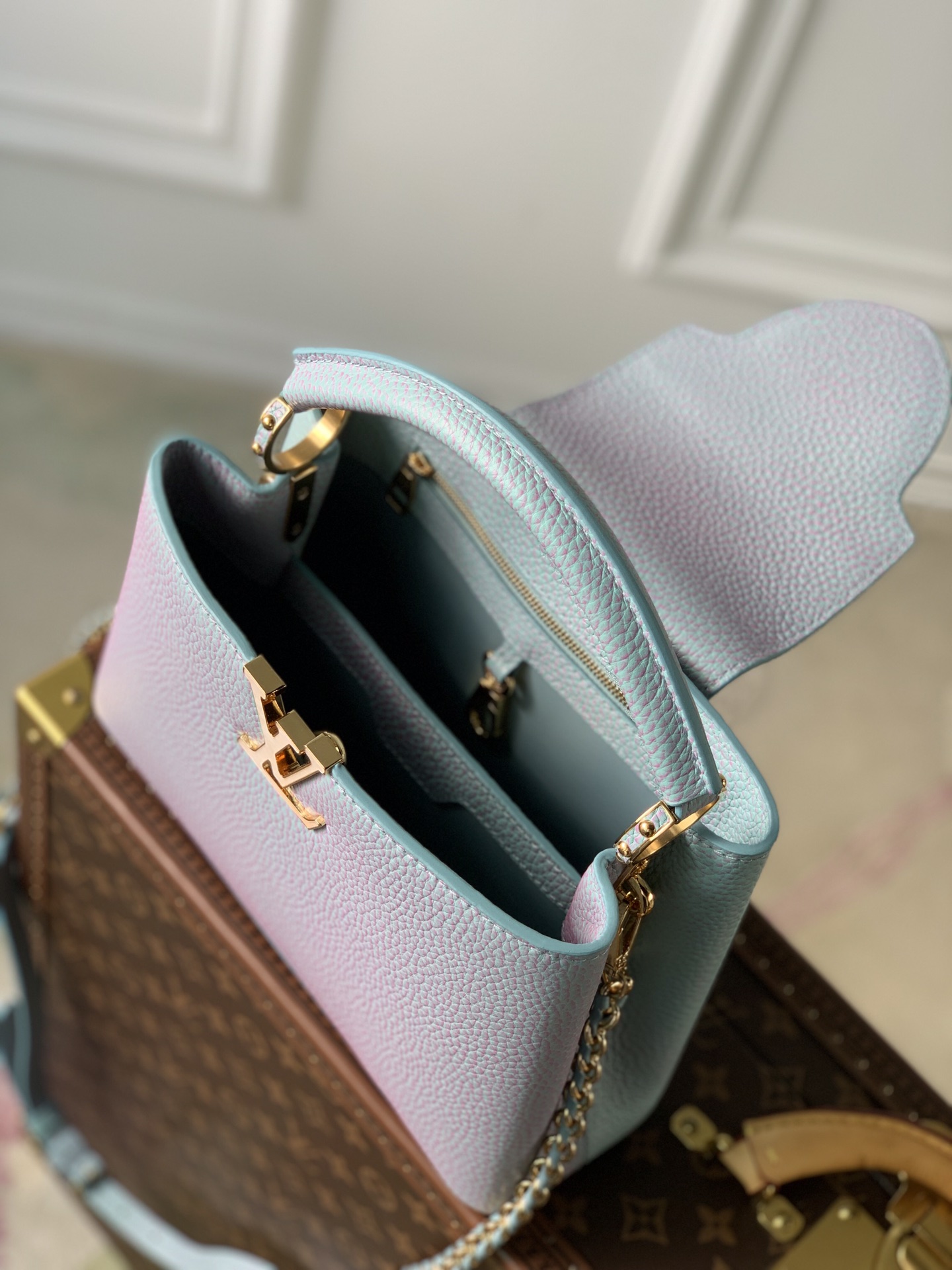 Louis Vuitton Mini Capucines Handlebag-21*14*8CM