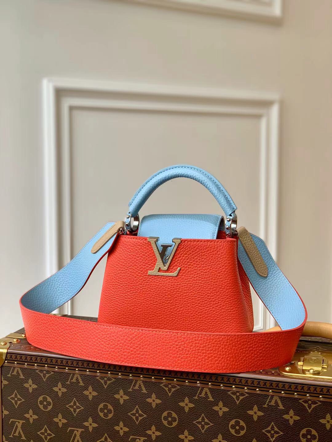 Louis Vuitton Mini Capucines Handlebag-21*14*8CM