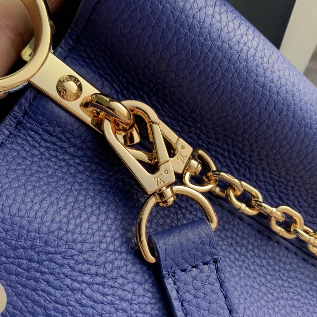 Louis Vuitton Mini Capucines Handlebag-21*14*8CM