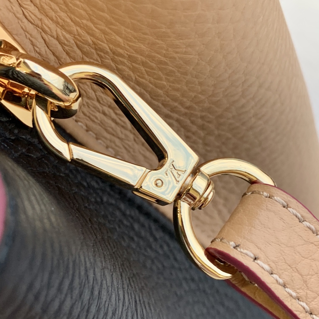 Louis Vuitton Capucines BB-27*18*9CM