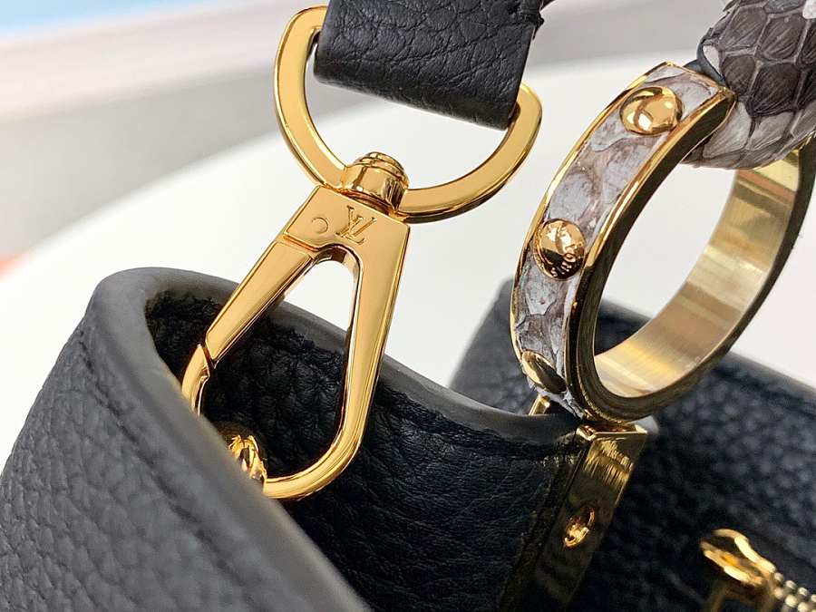 Louis Vuitton Capucines BB-27*18*9CM
