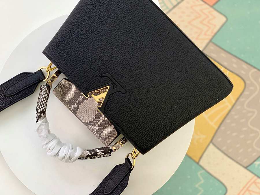 Louis Vuitton Capucines BB-27*18*9CM