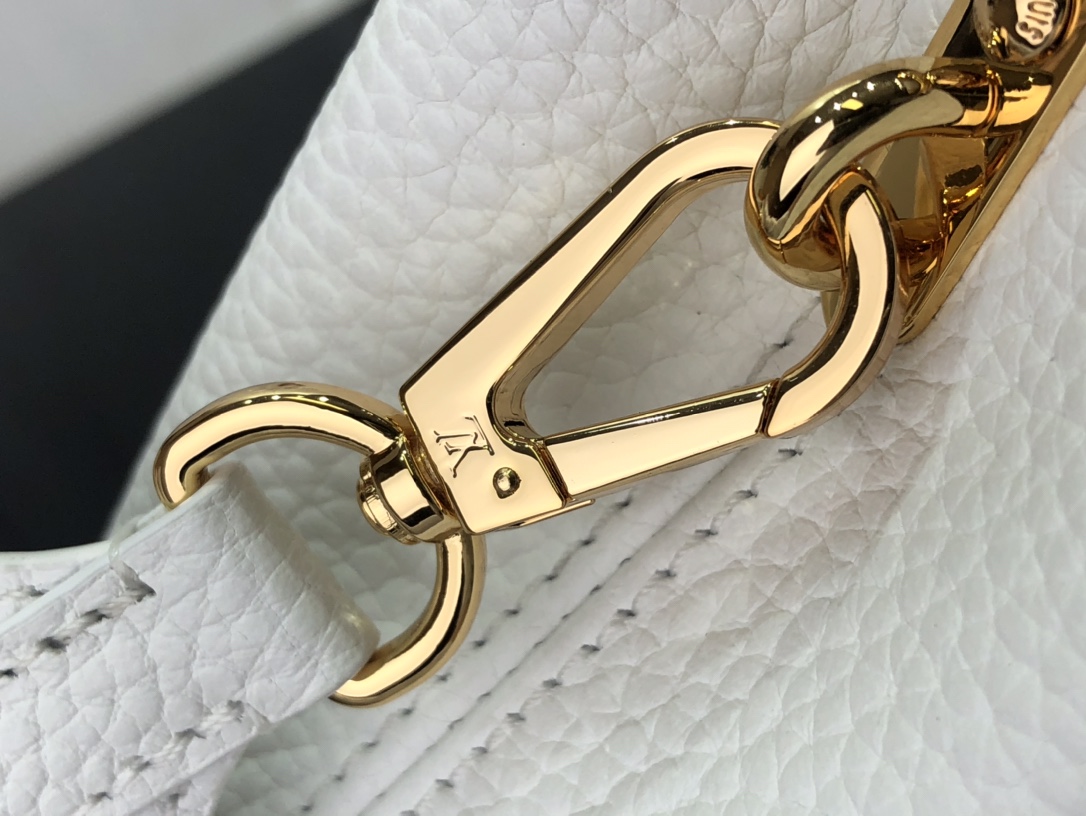 Louis Vuitton Capucines Bag-27*18*9CM