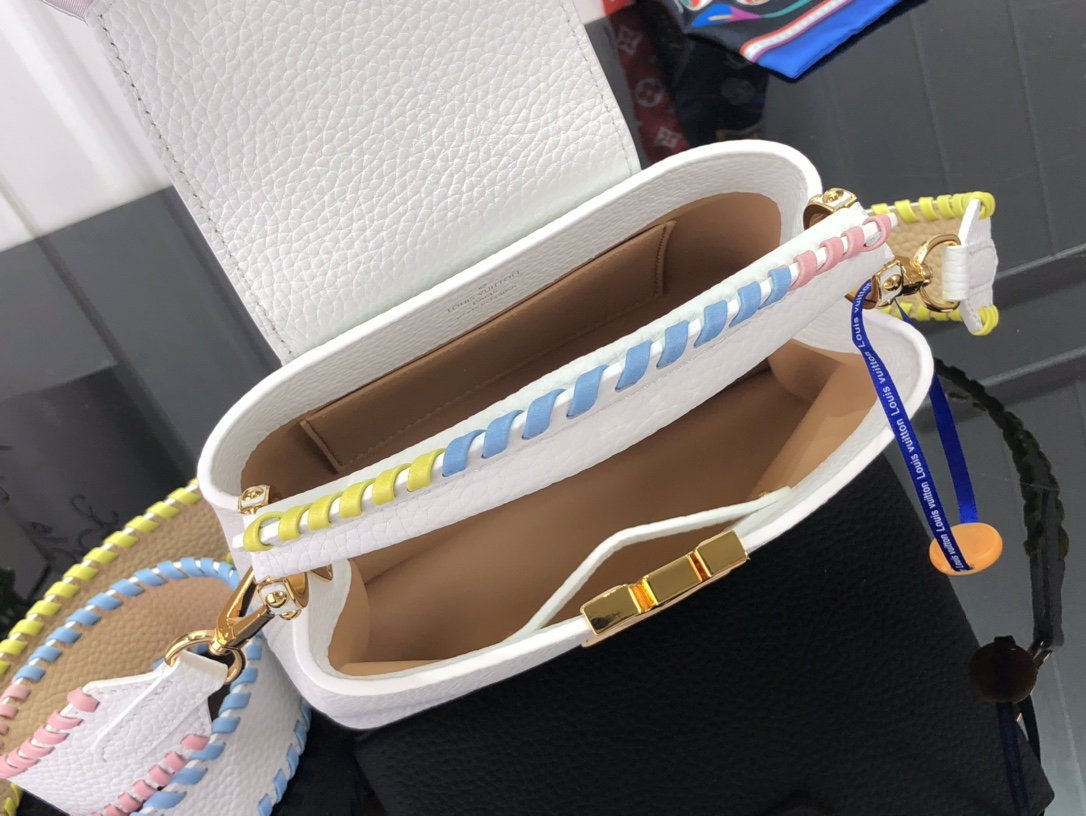 Louis Vuitton Capucines Bag-27*18*9CM