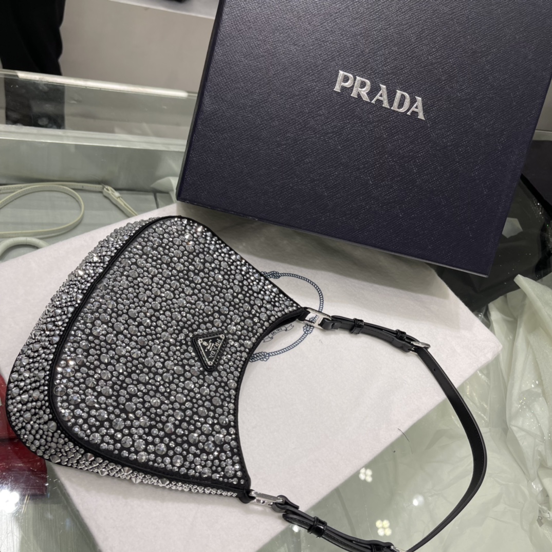 Prada Cleo Handbags-Patent Leather-23*18*4CM Prada Cleo Handbags-Patent Leather-23*18*4CM