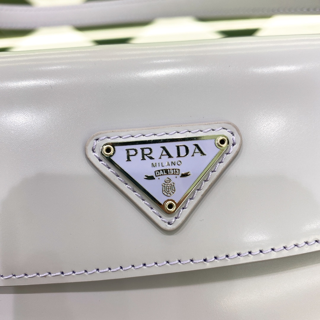 Prada Cleo Handbags-Patent Leather30X18.5X4CM Prada Cleo Handbags-Patent Leather30X18.5X4CM