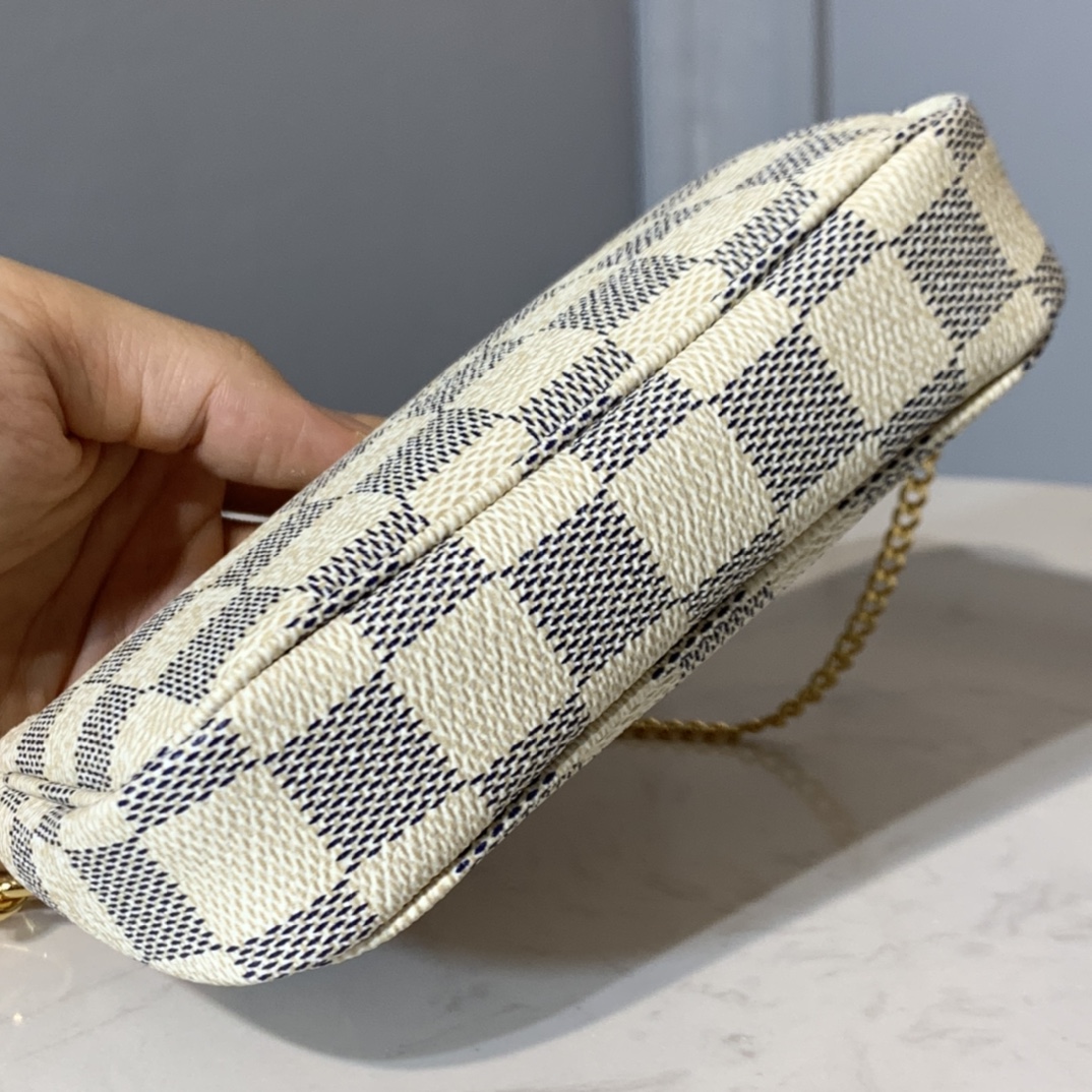 Louis Vuitton Pochette Accessoires-15.5*4*10.5CM
