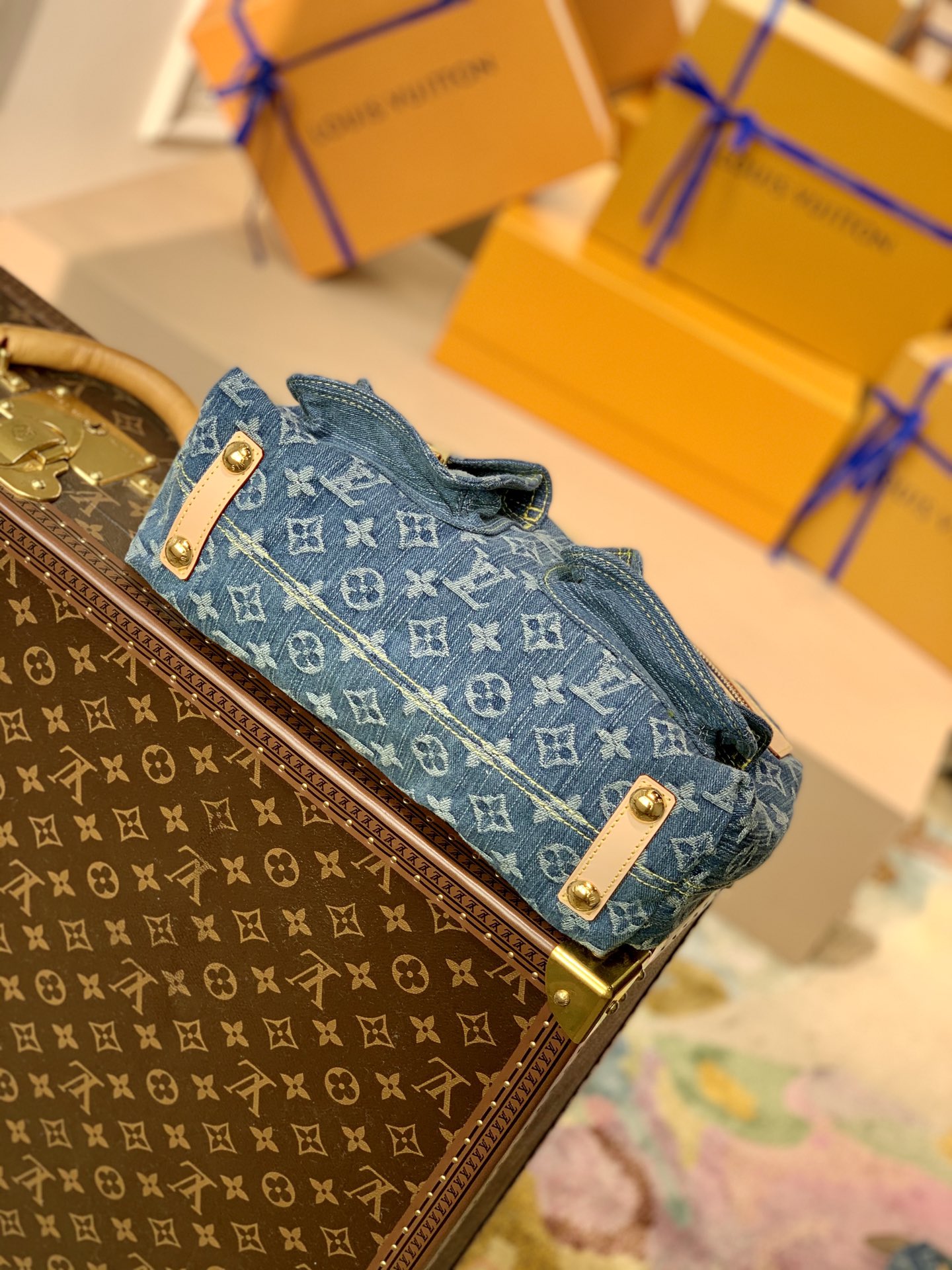 Louis Vuitton Vintage M44464 Handbags-30*10*19CM