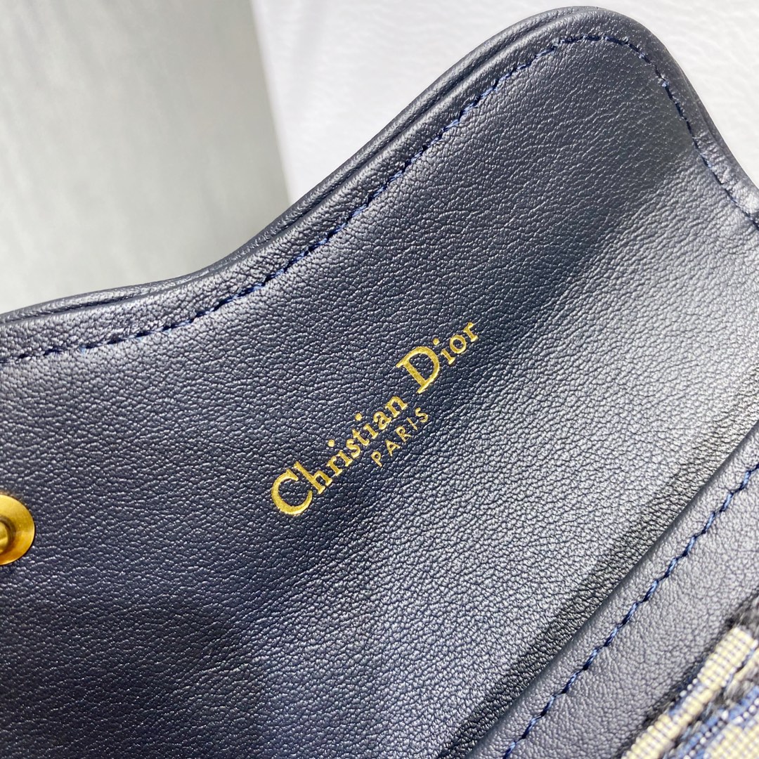 Diro Saddle Wallet-10.5*7CM Diro Saddle Wallet-10.5*7CM