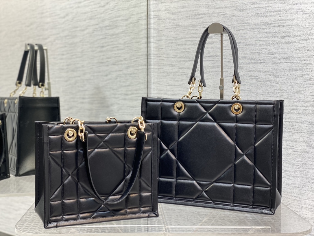 Diro Essential Bag