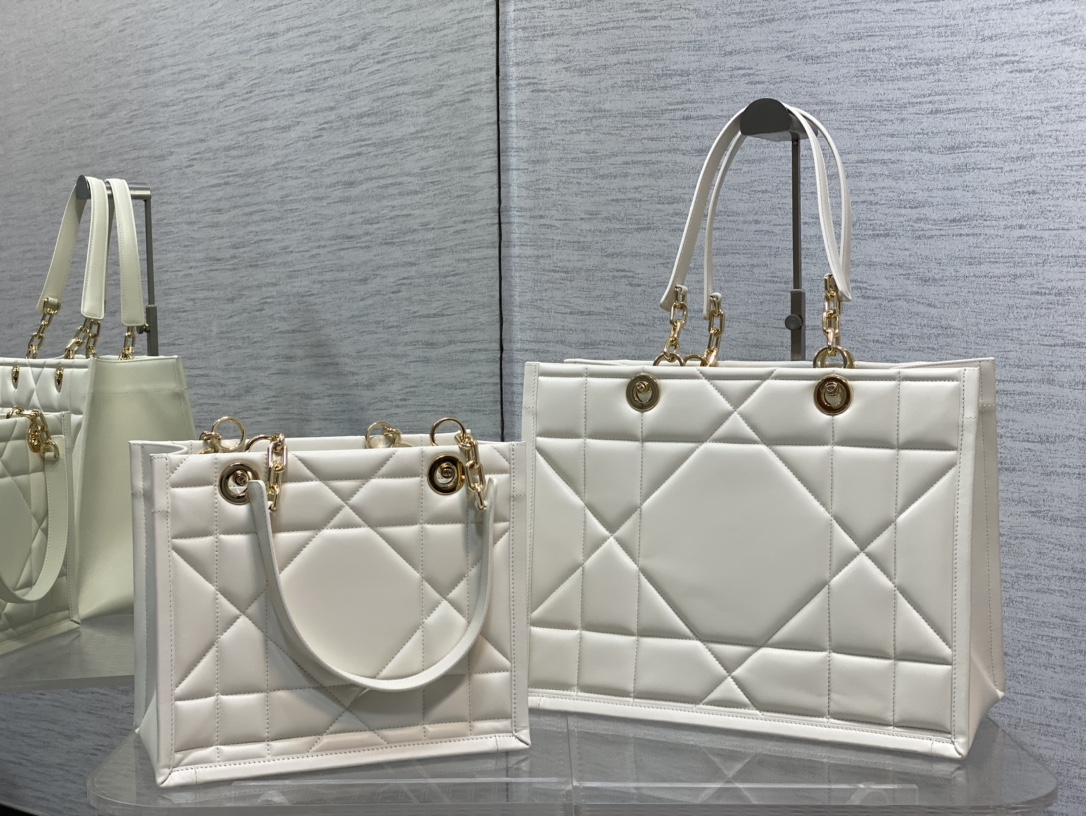 Diro Essential Bag