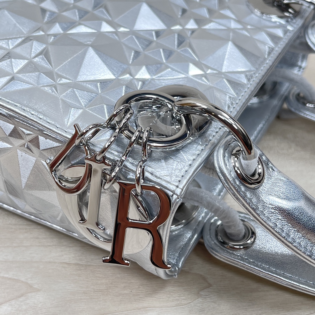 Lady Diro-17*15*8CM