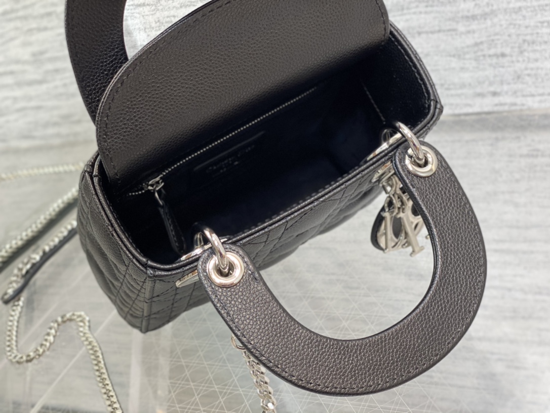 Lady Diro Mini-17*15*8CM