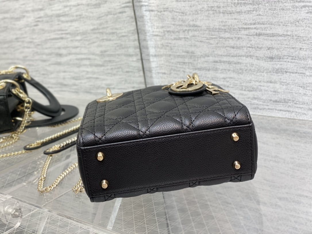 Lady Diro Mini-17*15*8CM