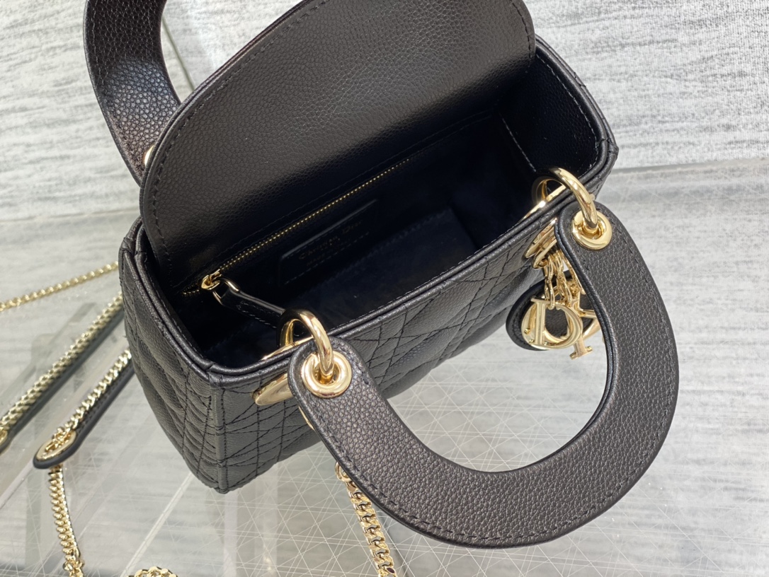 Lady Diro Mini-17*15*8CM