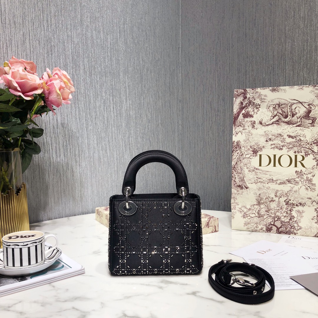 Lady Diro Mini-17*15*8CM