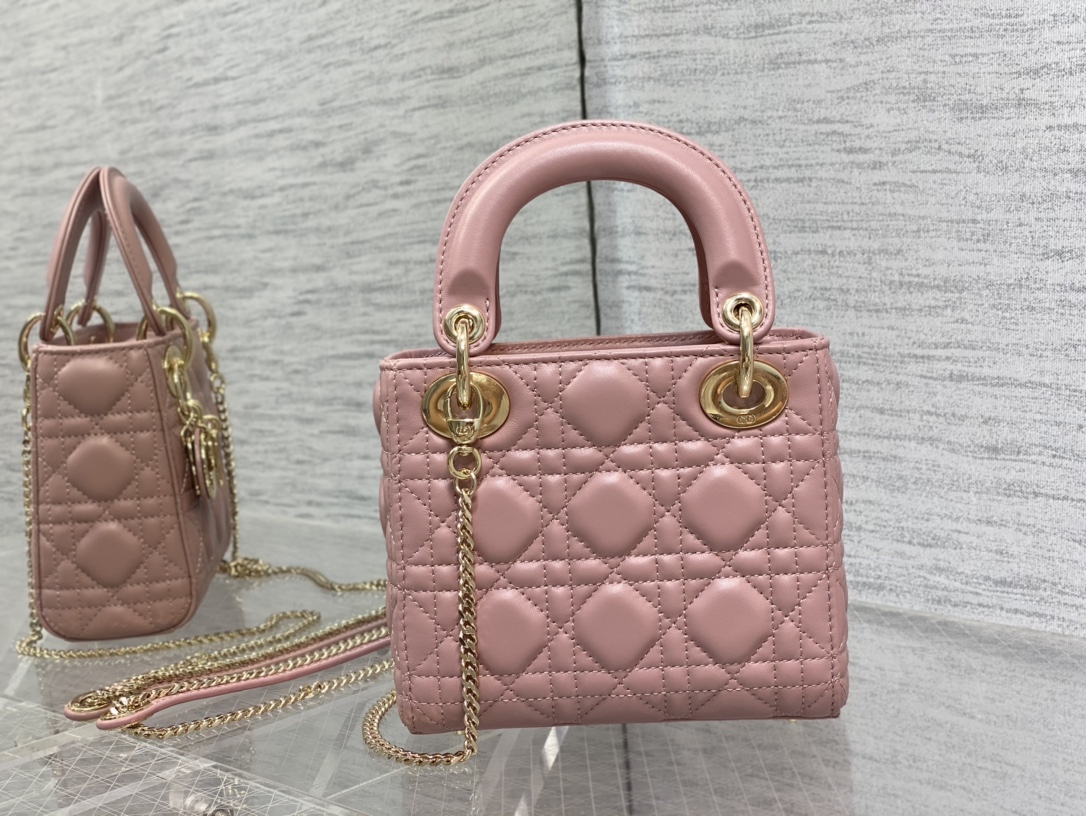 Lady Diro Mini-17*15*8CM
