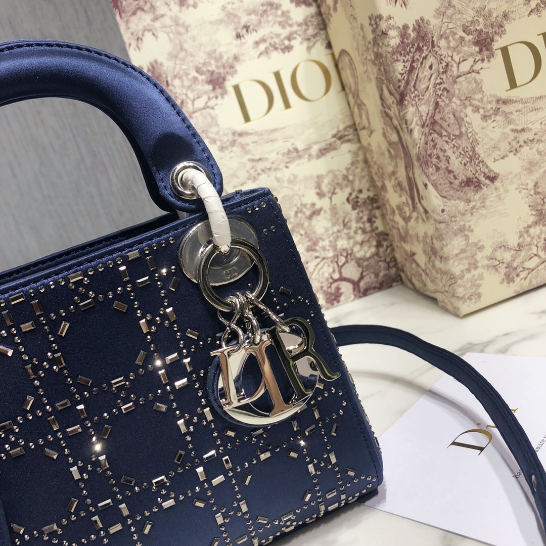 Lady Diro Mini-17*15*8CM