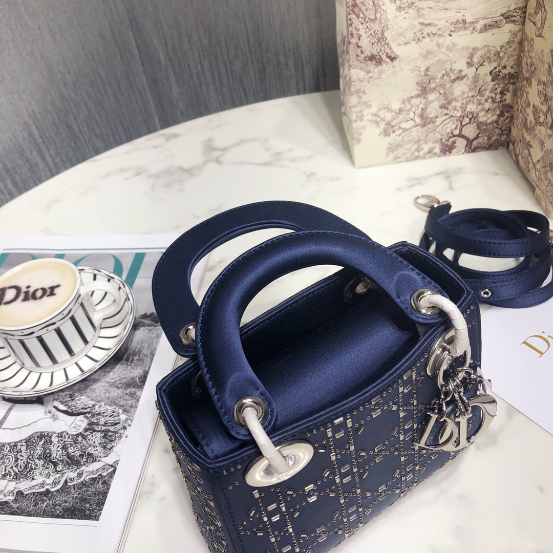 Lady Diro Mini-17*15*8CM