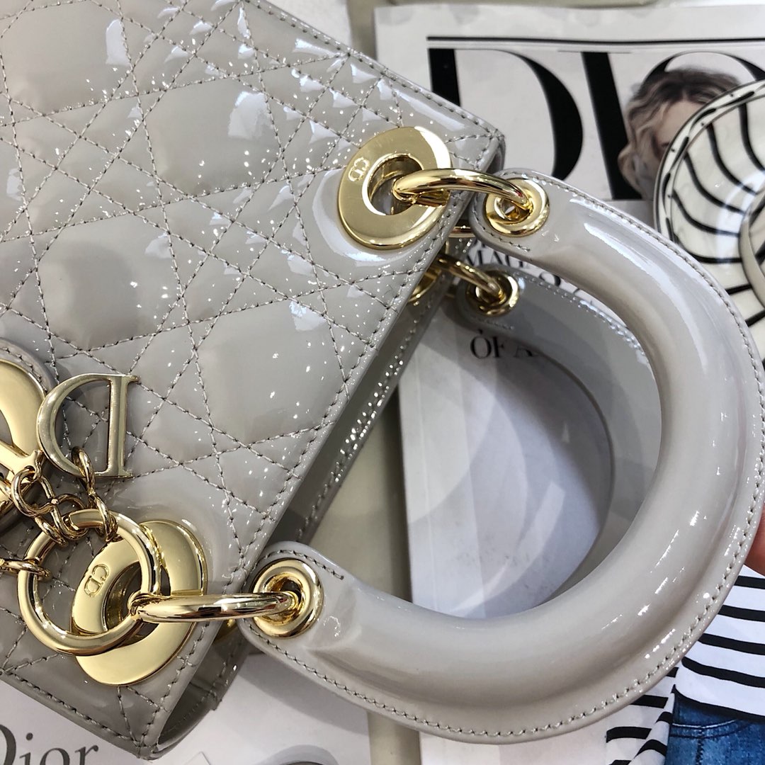 Lady Diro Mini-17*15*8CM