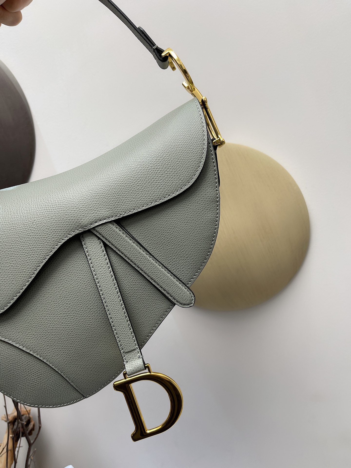 Diro Saddle Bag-25.5 x 20 x 6.5CM Diro Saddle Bag-25.5 x 20 x 6.5CM