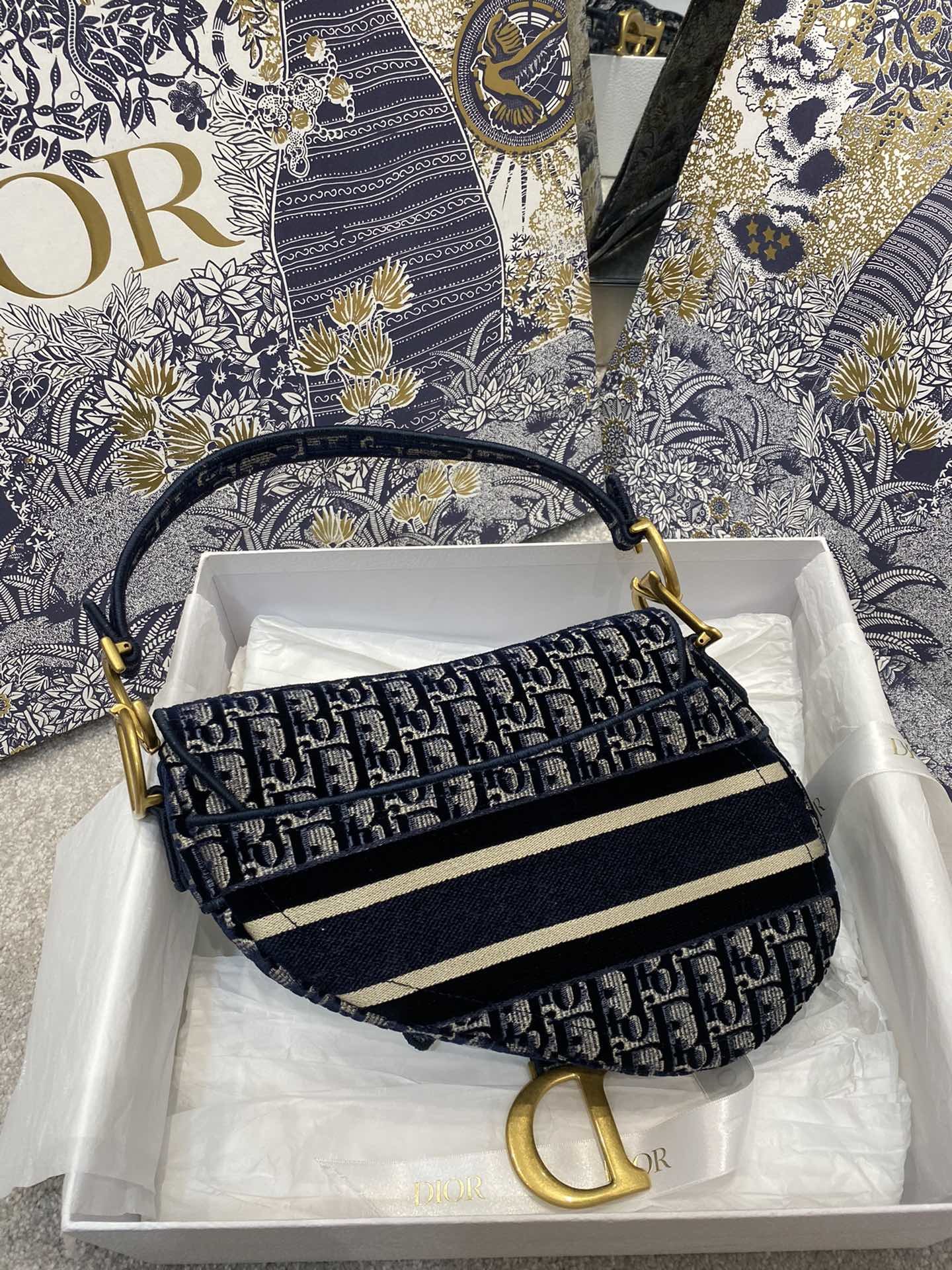 Diro Oblique Bag-25.5*20*6.5CM Diro Oblique Bag-25.5*20*6.5CM