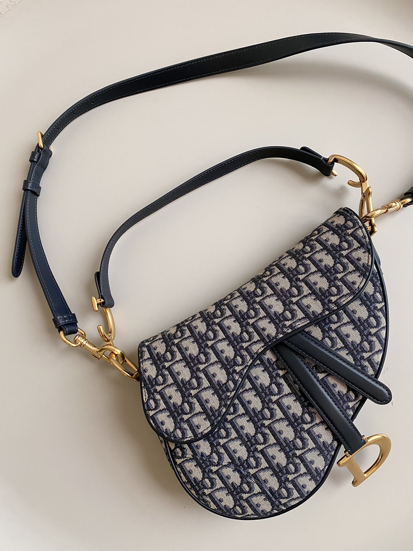 Diro Saddle Bag-25.5×6.5×20CM Diro Saddle Bag-25.5×6.5×20CM