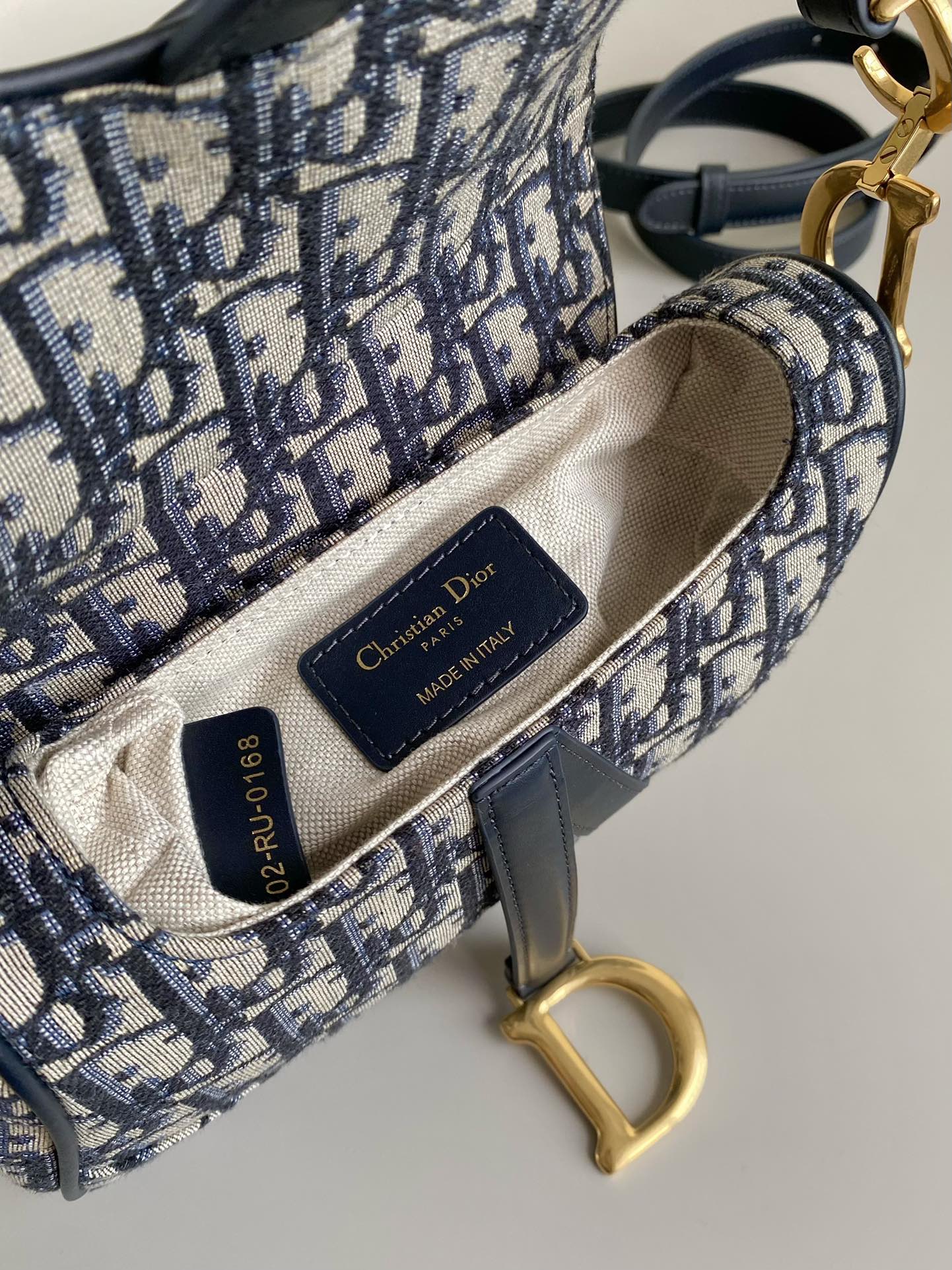 Diro Saddle Bag-21×5×18CM Diro Saddle Bag-21×5×18CM