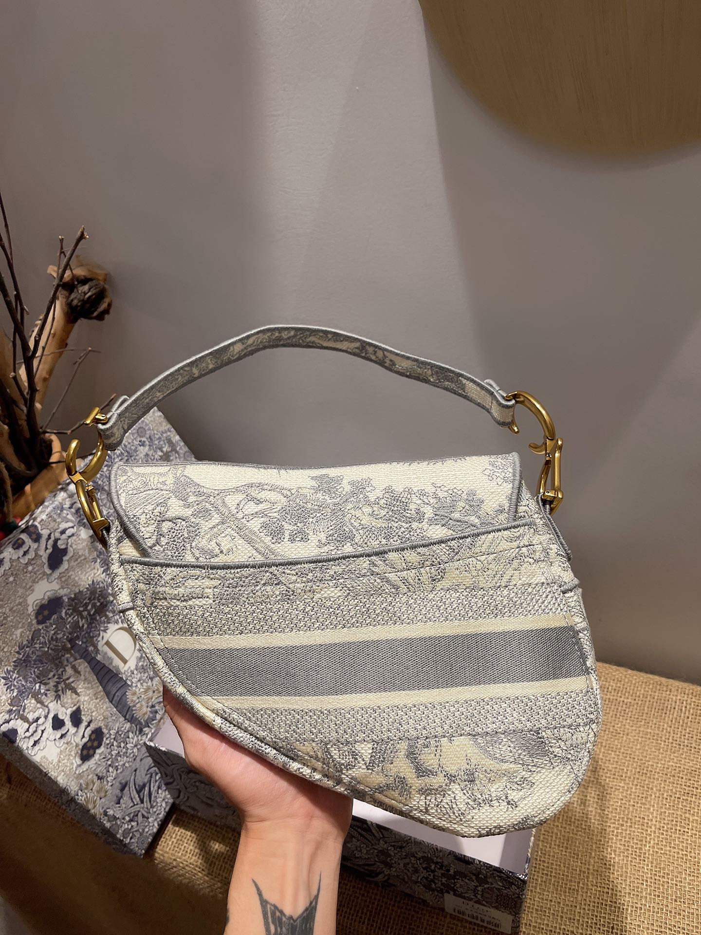 Diro Saddle Bag-25.5 x 20 x 6.5CM