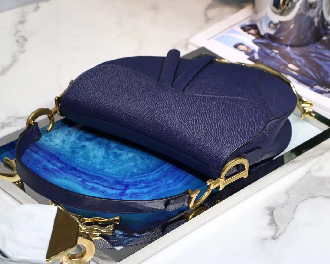 Diro Saddle Bag-25.5 x 20 x 6.5CM Diro Saddle Bag-25.5 x 20 x 6.5CM