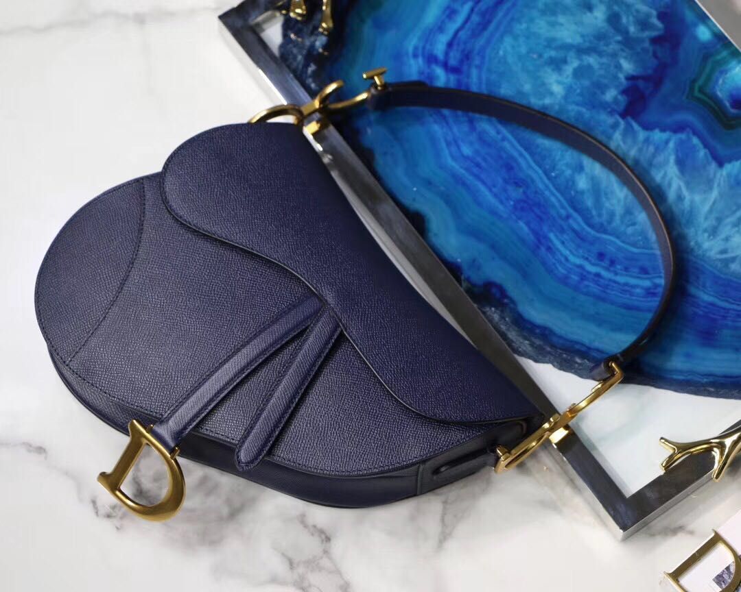 Diro Saddle Bag-25.5 x 20 x 6.5CM Diro Saddle Bag-25.5 x 20 x 6.5CM