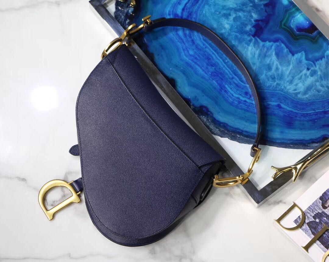 Diro Saddle Bag-25.5 x 20 x 6.5CM Diro Saddle Bag-25.5 x 20 x 6.5CM