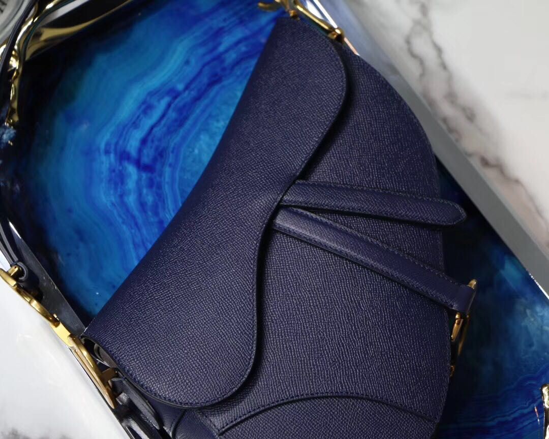 Diro Saddle Bag-25.5 x 20 x 6.5CM Diro Saddle Bag-25.5 x 20 x 6.5CM