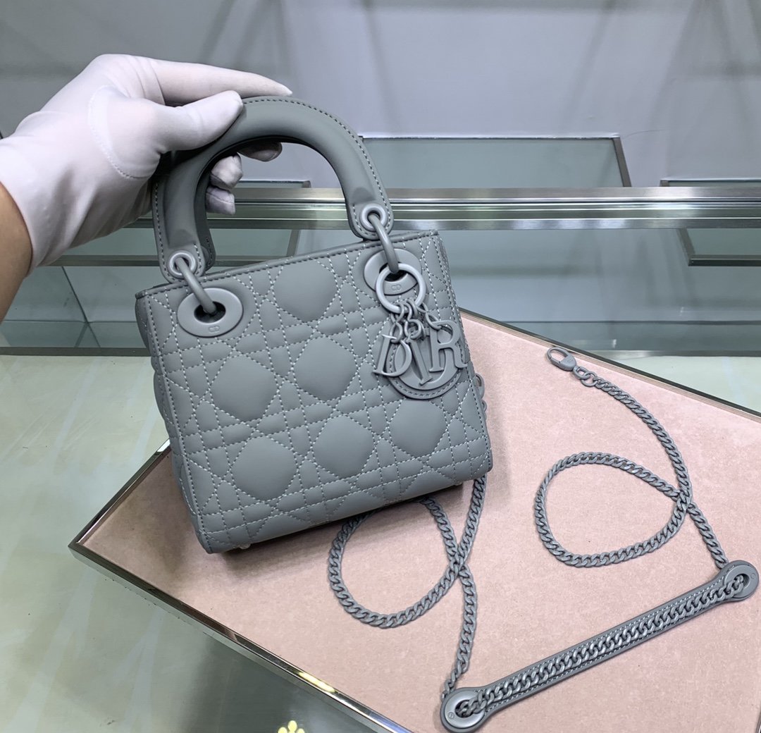 Lady Diro With Lambskin-17*15*8CM