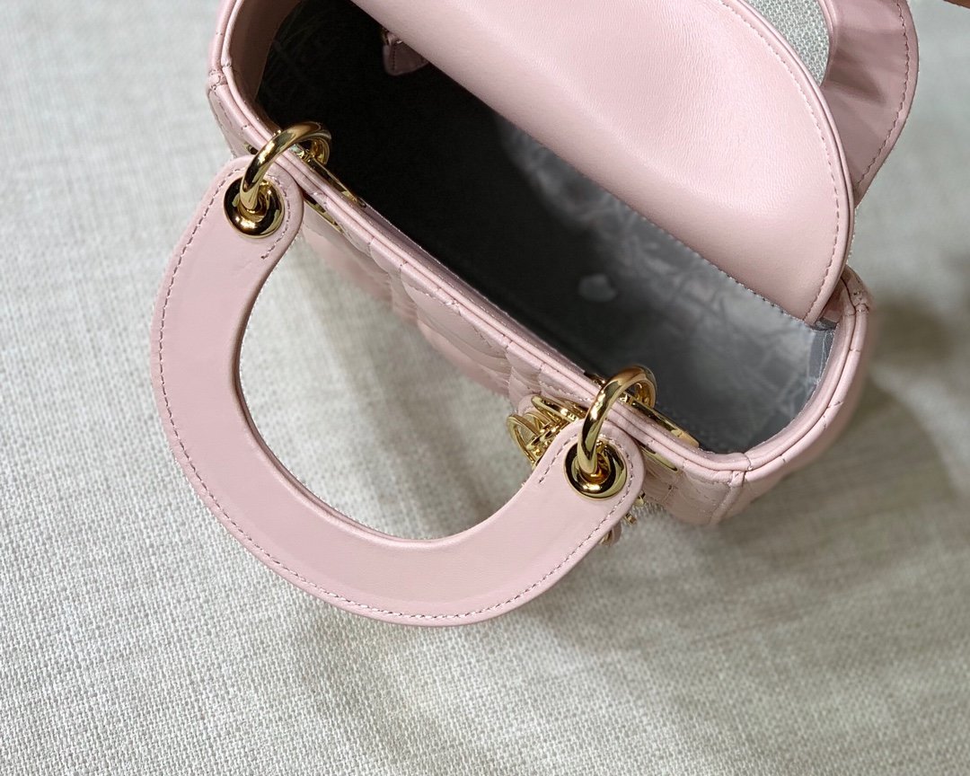 Lady Diro With Lambskin-17*15*8CM