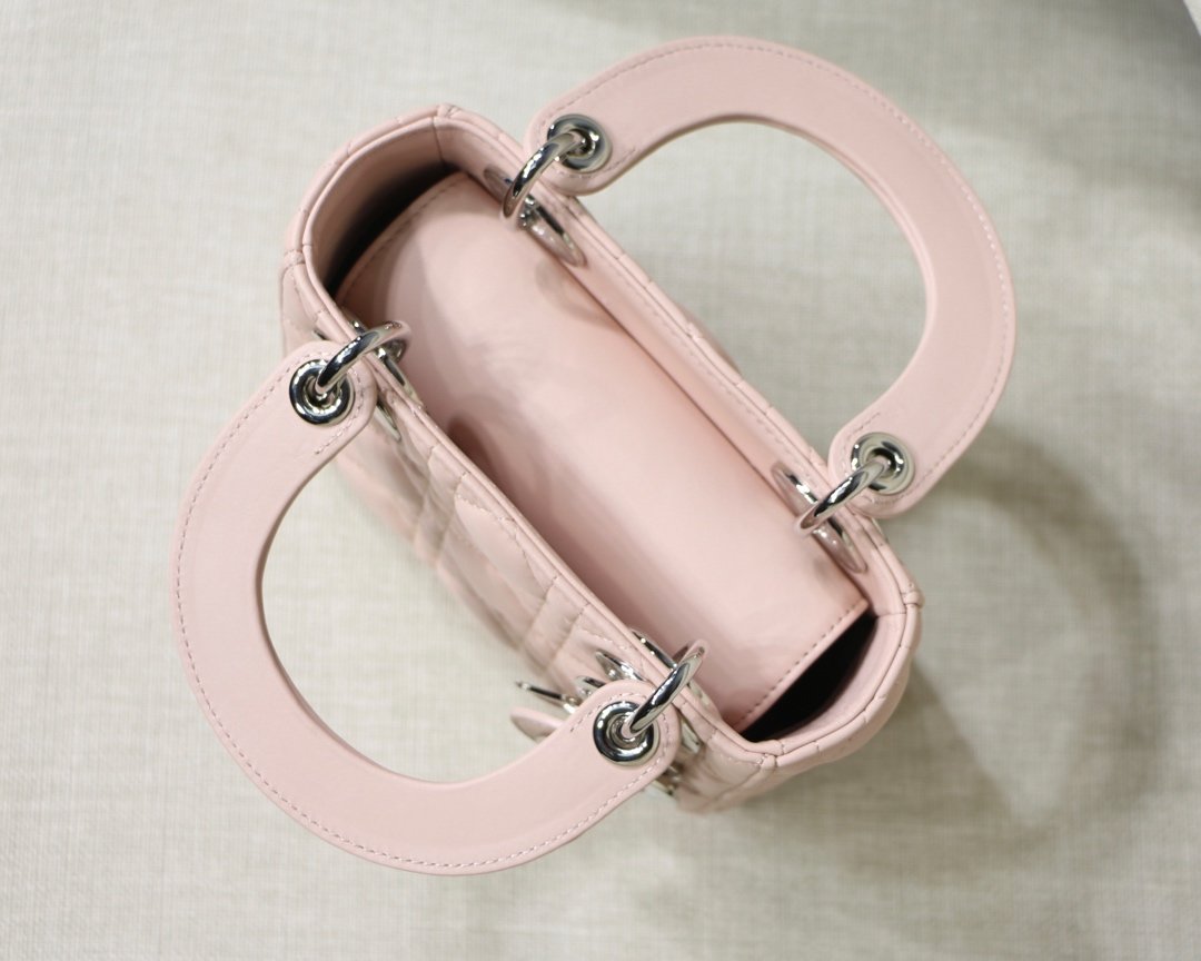 Lady Diro With Lambskin-17*15*8CM