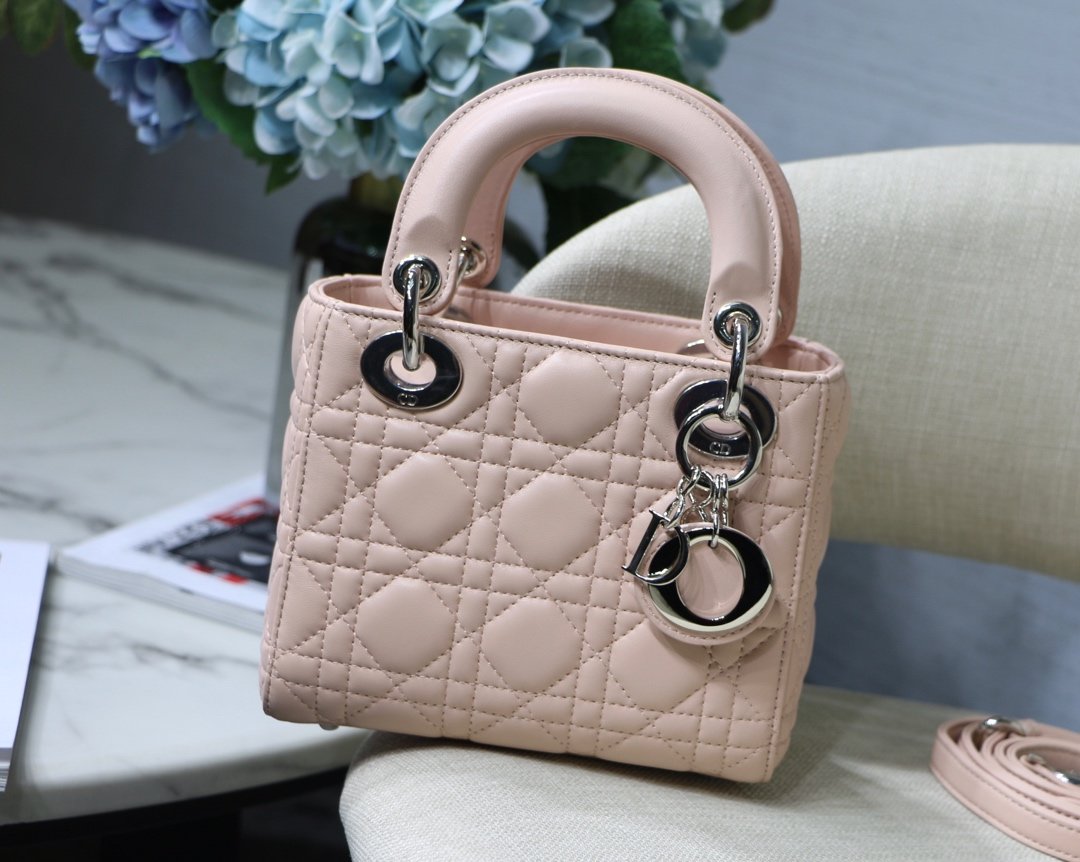Lady Diro With Lambskin-17*15*8CM