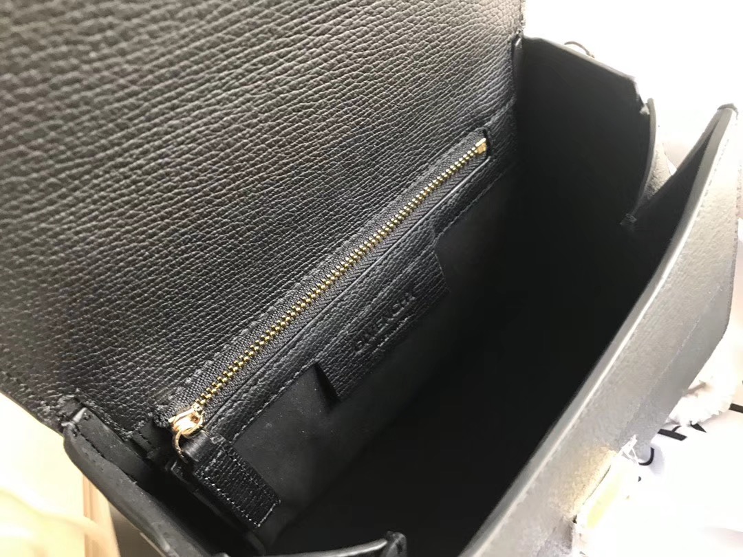 Gienvchy Pandora Bag-18CM