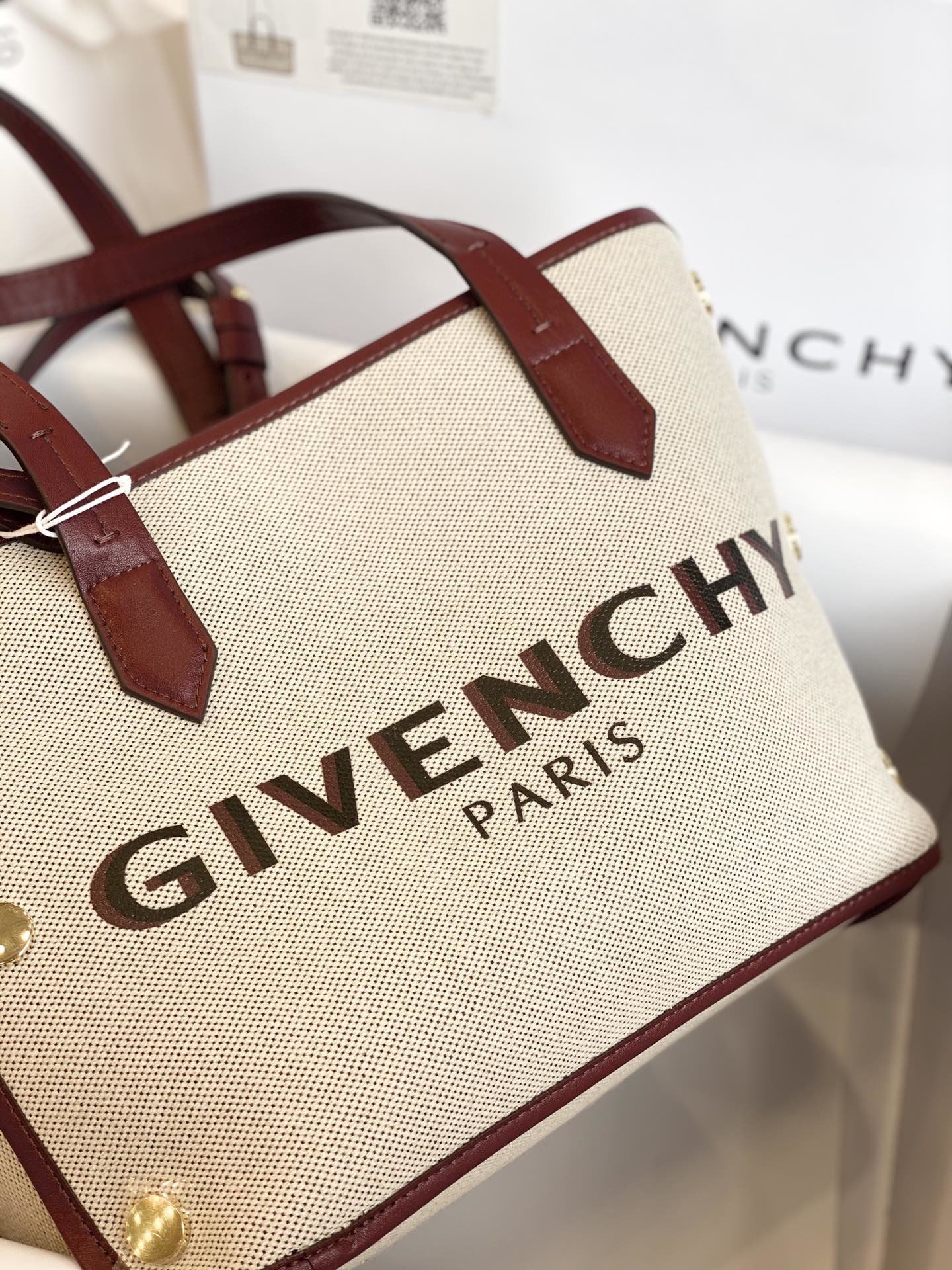 Gienvchy Bond Tote-21*32*14CM