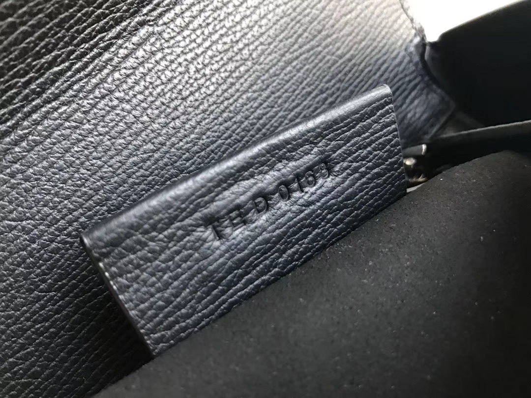 Gienvchy Pandora Bag-18CM